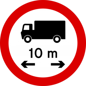 No entry for vehicles longer than 10 metres